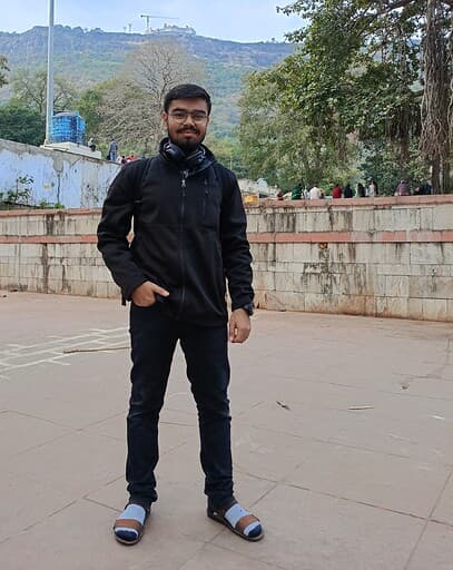 Vraj Makvana